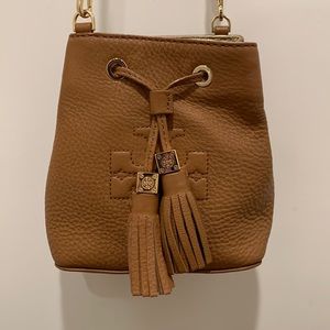 Tory Burch Mini Thea bucket bag